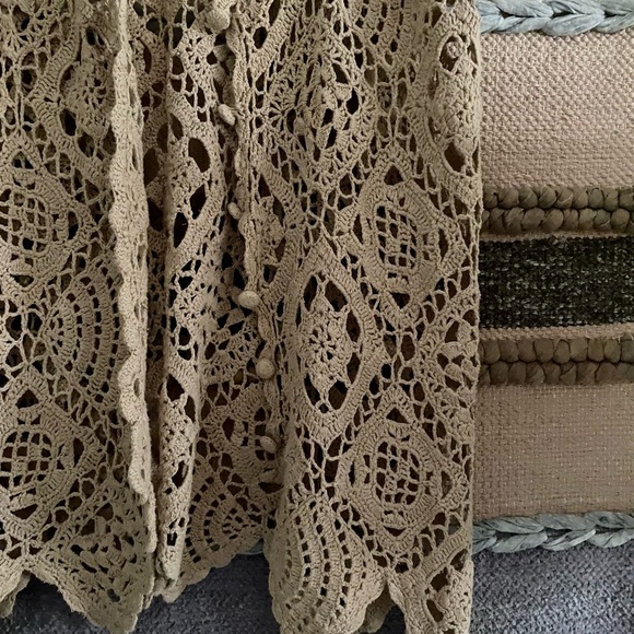 Vintage Mocha Crochet Knit - Picture 2 of 6